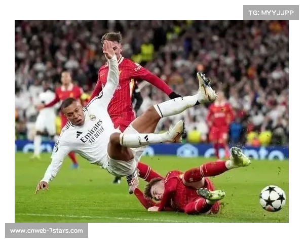 利物浦主场小胜皇马 麦卡利斯特定位球制胜 利物浦主场小胜皇马 麦卡利斯特定位球制胜